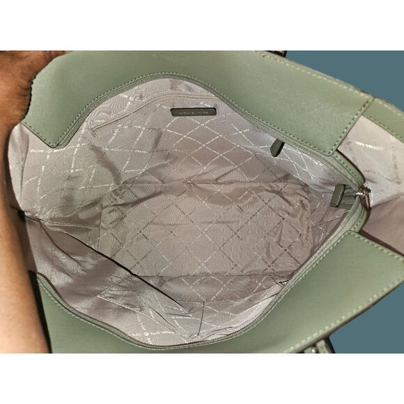 Michael Kors Leather Gilly Drawstring Travel Utility Work Green Shoulder Tote - Picture 13 of 16